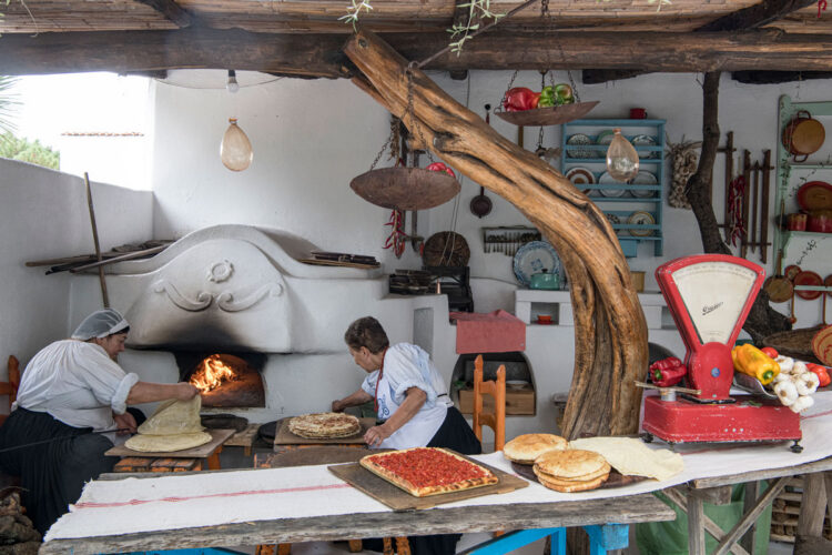 Fresh bread making in Su Gologone